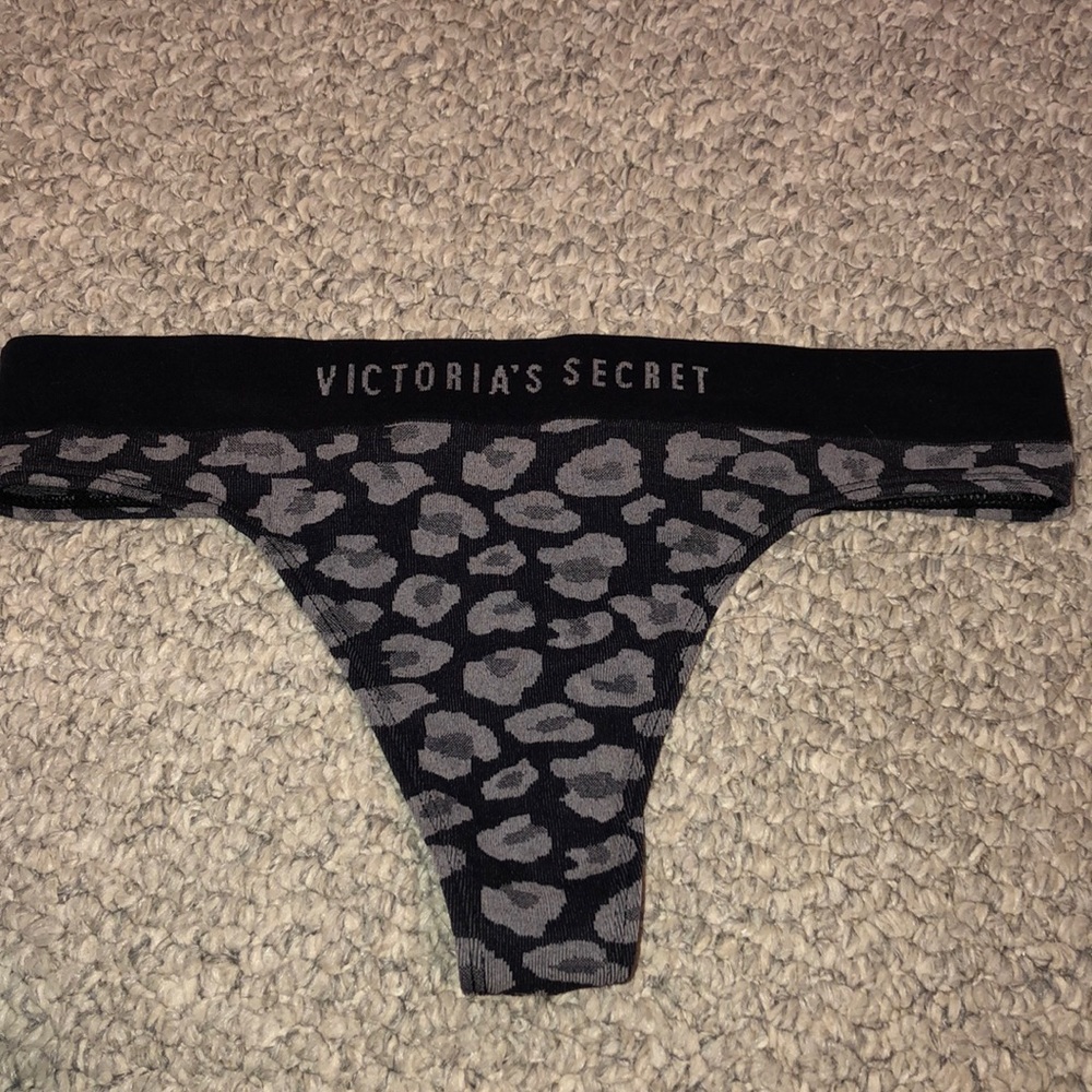 Victoria’s Secret leopard black and grey thong